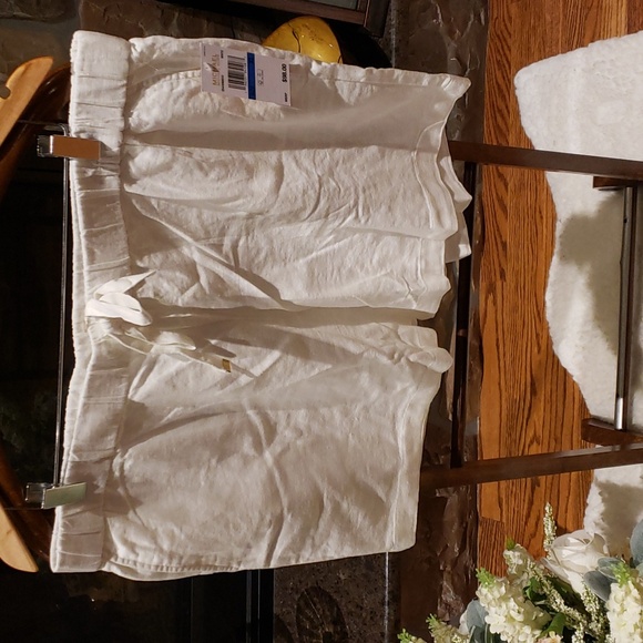 NWT Michael Kors white linnen shorts - Picture 1 of 9